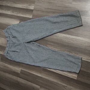 HOUNDSTOOTH Ankle Pants  Size Small Inseam 23' Perfect for Bama football